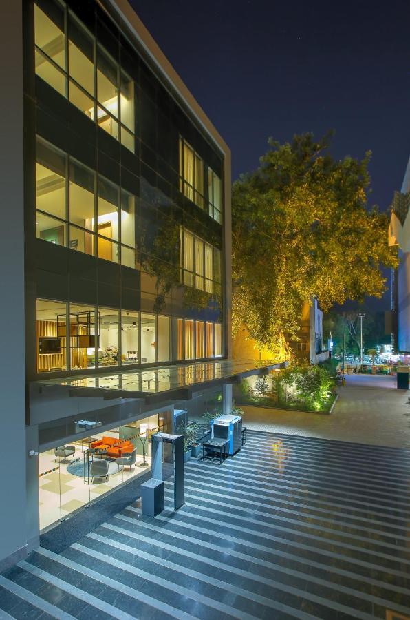 Park Inn By Radisson Gwalior Extérieur photo