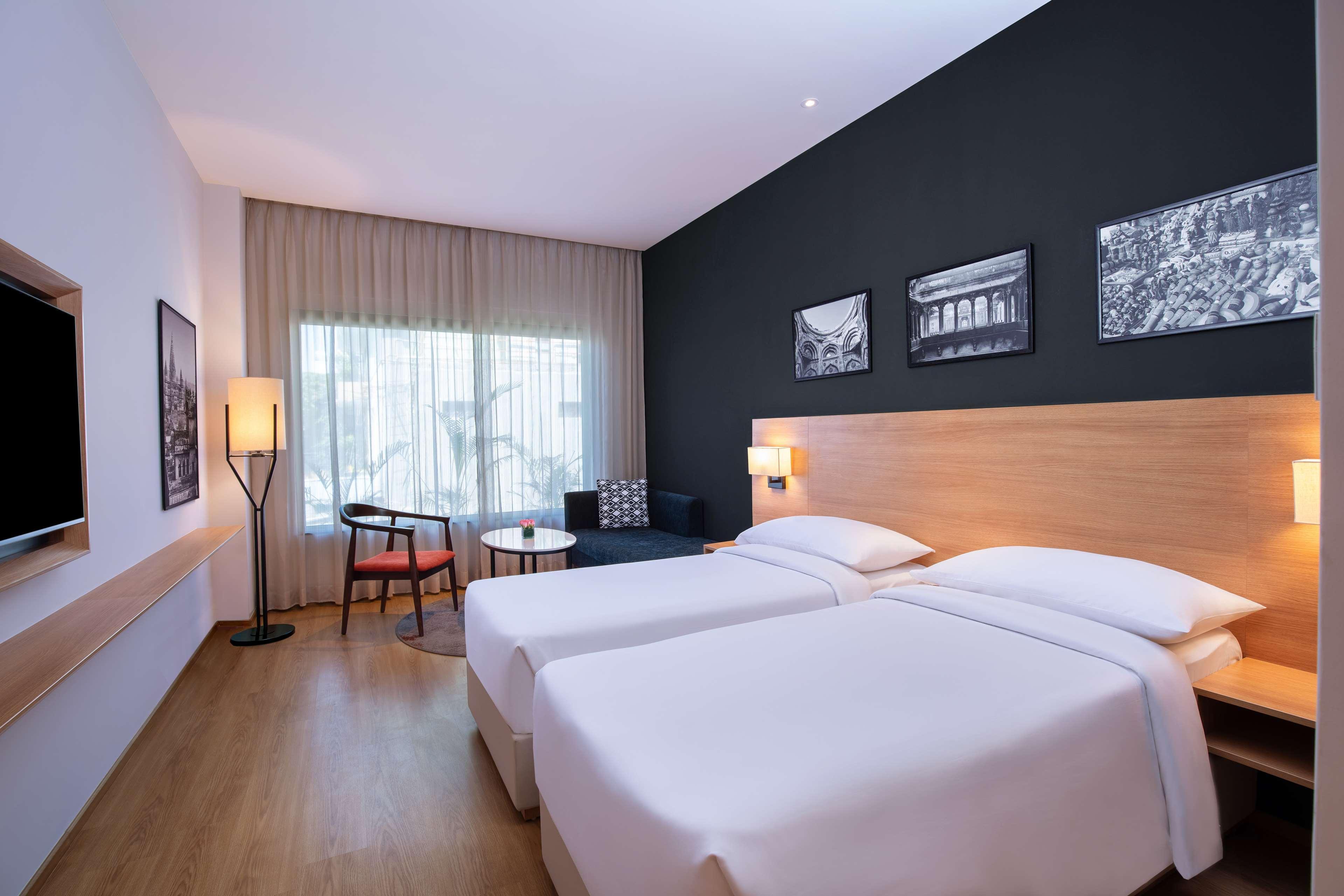 Park Inn By Radisson Gwalior Extérieur photo