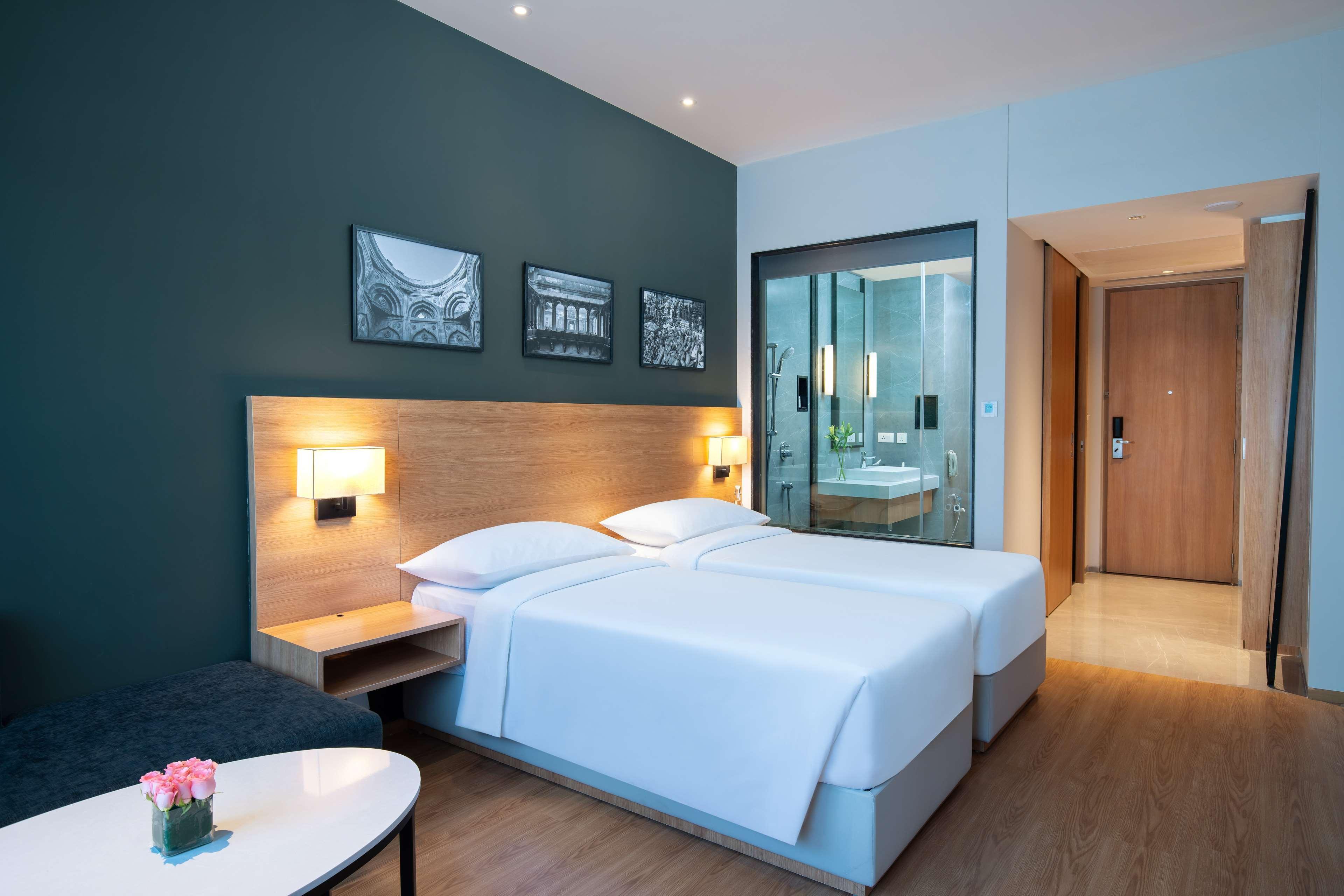 Park Inn By Radisson Gwalior Extérieur photo